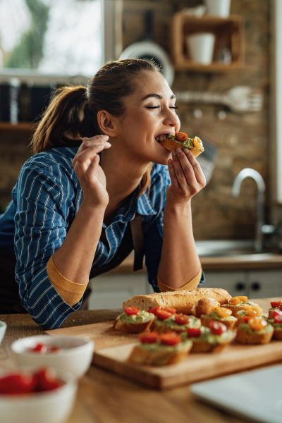 She Chooses Healthy Food As Her Lifestyle!
